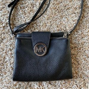 COPY - Michael Kors purse/wallet